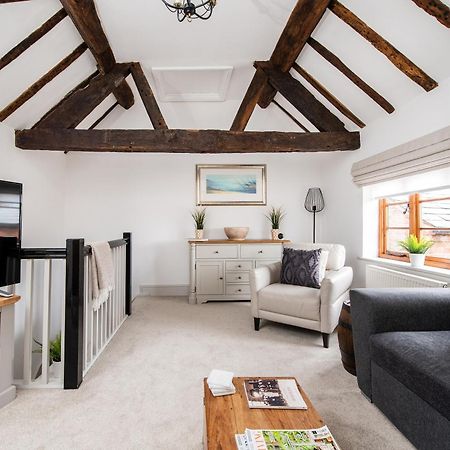 Hideaway Cottage Bewdley With Parking Near The River Severn Bagian luar foto