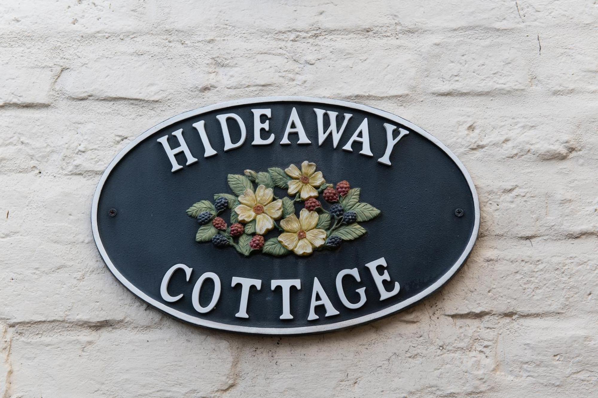 Hideaway Cottage Bewdley With Parking Near The River Severn Bagian luar foto
